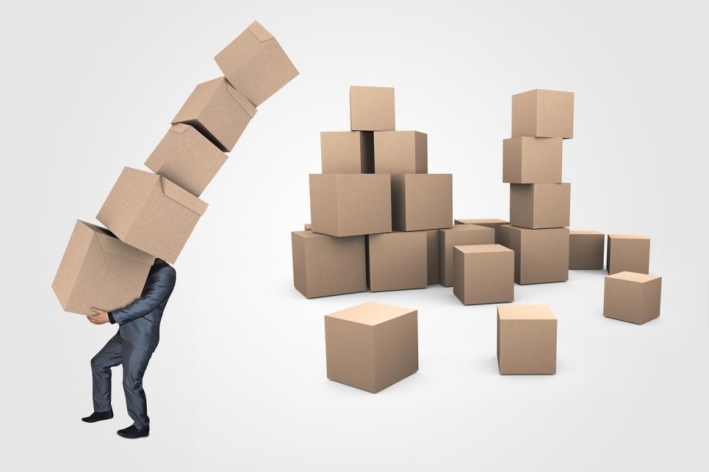 Zippyy logistics tracking dashboard displaying real-time B2B shipment updates